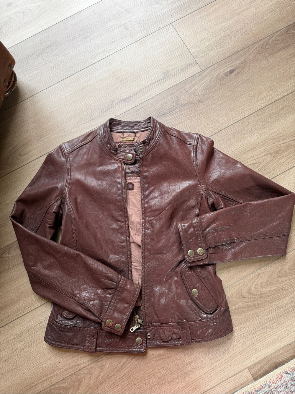 Rare Ezra Fitch Collector’s Brown Genuine Leather Vintage y2k Bomber Jacket